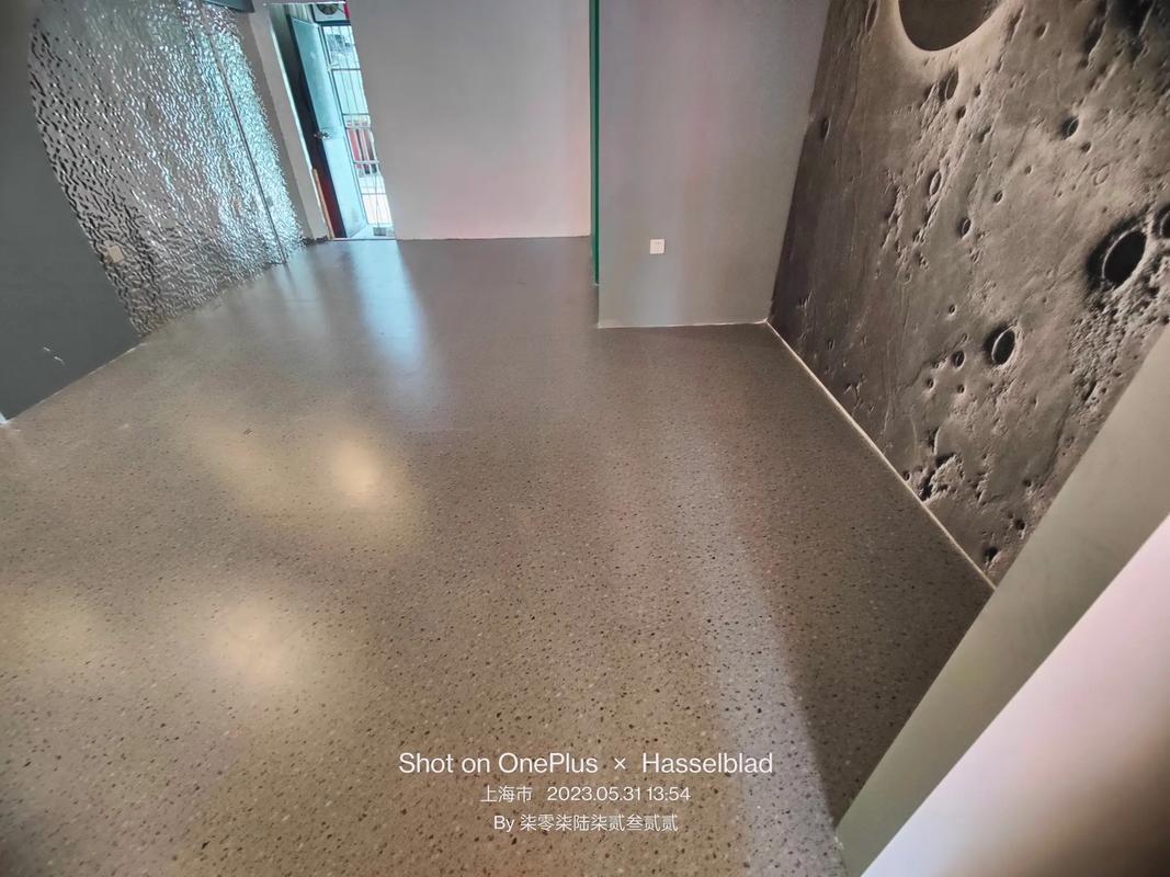 上海施工PVC石塑地板 水磨石紋鋪裝效果圖與設計應用解析